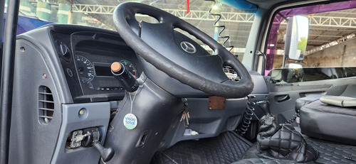 Caminhao Bau Trucado Mercedes Atego 2425 Com Bau 8.5