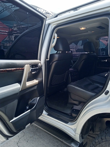 Toyota Lc200