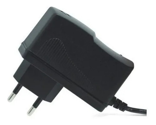 Imagem 3 de 6 de Kit Fonte 9v 1a Bivolt + Cabo Extensor Mxt P/ 4 Pedais