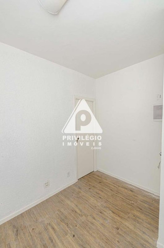 Imagem 2 de 23 de Jardim Botânico! Sala Comercial, Lavabo, Vaga Demarcada, 30m² - 1589