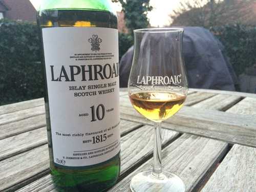 Whisky Laphroaig 10 Años Single Malt 750ml En Estuche