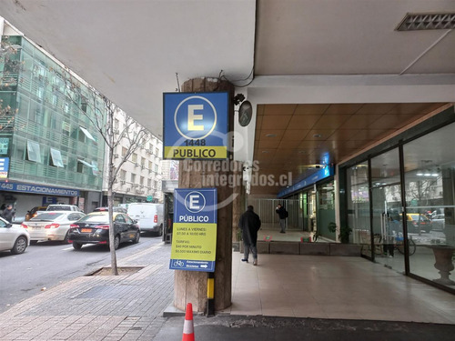 Ubicación Privilegiada En Centro Stgo ,amplio, 3 D+1b