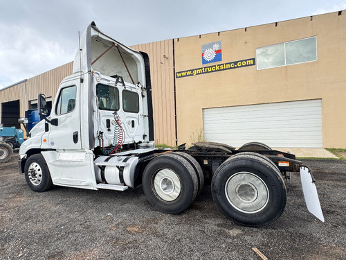Tractocamión Freightliner Cascadia Año:2016 Cummins Gm108937