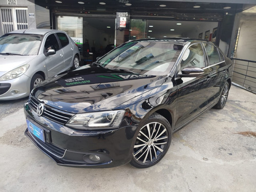 Volkswagen Jetta 2.0 TSI HIGHLINE 200CV GASOLINA 4P TIPTRONIC