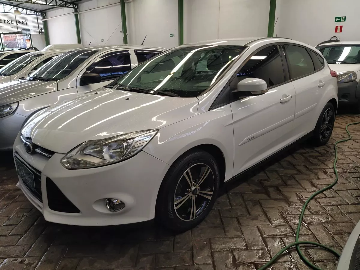 Ford Focus Branco 2015