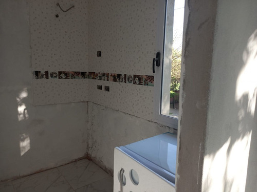 Imagen 6 de 8 de Oficina En Alquiler En Muñiz