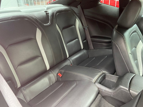 Imagen 8 de 13 de Chevrolet Camaro Rs Modelo 2018