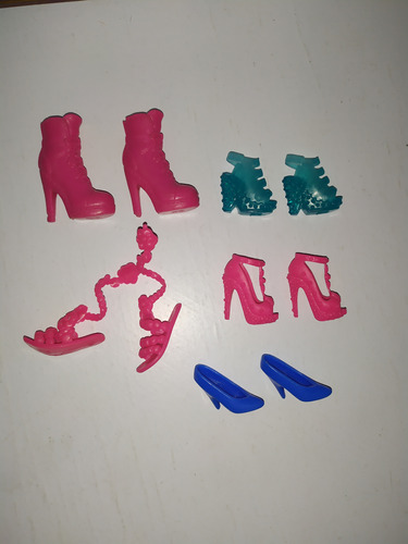 Lote Zapatos Barbie, No Bratz Myscene Ever Monster High 