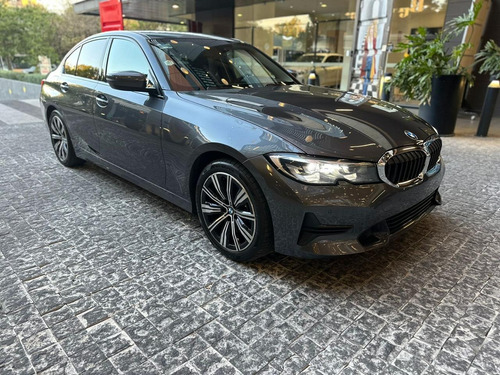 BMW Serie 3 2.0 330ia Luxury Line At