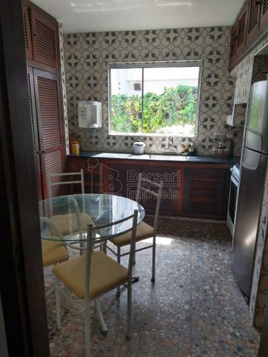 Imagem 2 de 6 de Venda De Casas / Padrão Na Cidade De Araraquara 11375