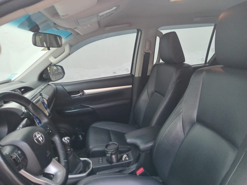 Toyota Hilux Pick-Up 2.8 Cd Srx 177cv 4x4