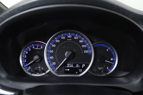Imagen 11 de 16 de Toyota Yaris 5p 1.5 Xls Cvt