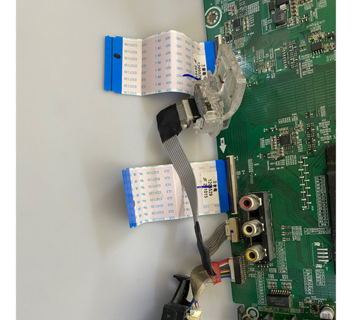 Rsag7 820 10461 Main Hisense 43r6000gm Serie 730 (Usado)