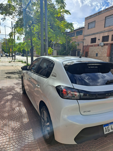 Peugeot 208 1.6 Feline Tiptronic