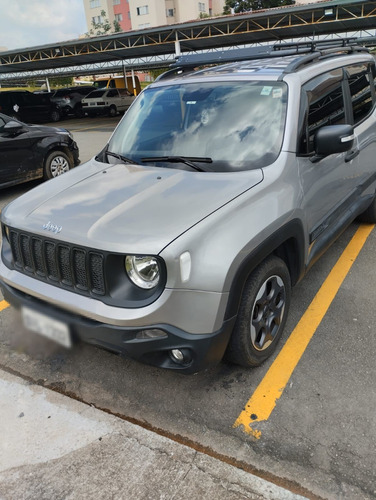 Jeep Renegade 1.8 Flex Aut. 5p