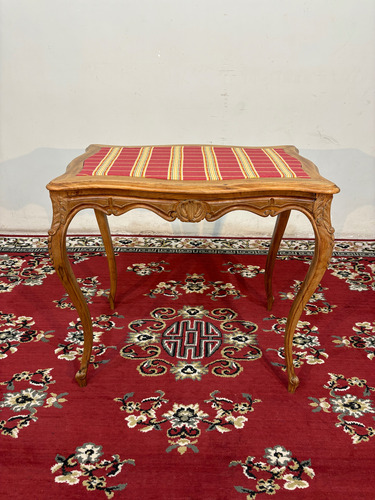 Antigua Mesa De Sala Renacimiento Tallada (Usado)