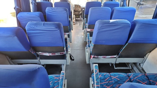 Imagen 6 de 8 de Minibus Iveco 9512 2015 Lucero 24 Asientos