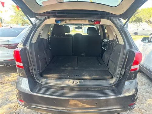 Dodge Journey 2.4 Sxt 7 Pasajeros At