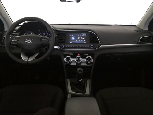 Imagen 9 de 15 de Hyundai Elantra Gls Mt 2020 Plata