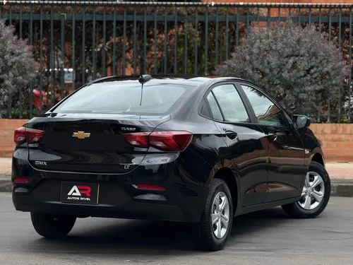 Chevrolet Onix 1.0T Lt