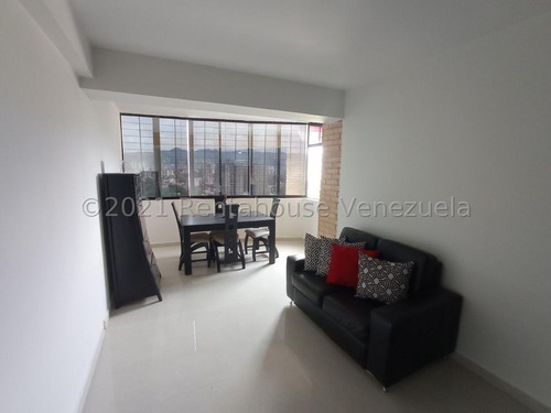 Imagen 13 de 24 de Apartamento En Venta En Las Chimeneas Valencia Carabobo 22-15641 Gerardo Guillén Rentahouse