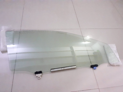 Vidrio Puerta Delantera Derecha  Toyota Corolla 2009 2014 