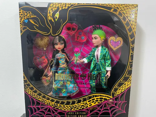 Monster high cleo de top nile and deuce gorgon