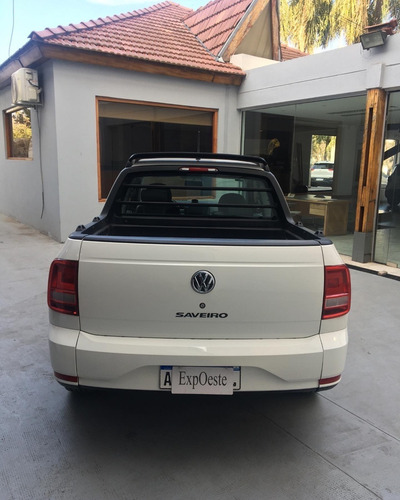 Imagen 3 de 10 de Volkswagen Saveiro 1.6 Highline Mt 2018 Expoeste