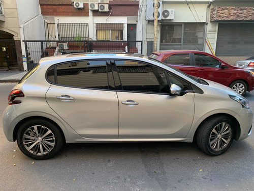 Peugeot 208 1.6 Feline 2019