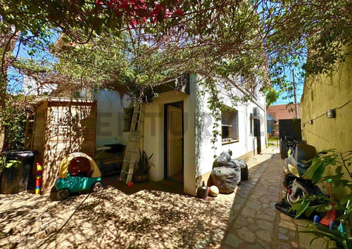 Venta De 2 Casa De 6 Ambientes 4 Dormitorios, Tigre Centro ...
