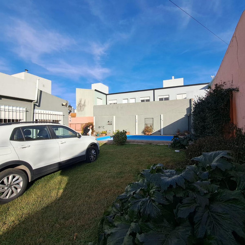Vende Casa De 2 Habitaciones En Córdoba Al 700