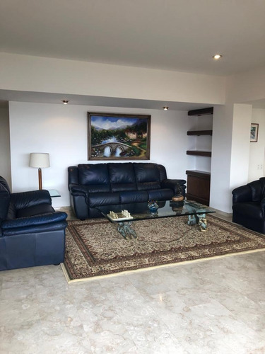 Imagen 6 de 15 de Alquiler Apartamento Colinas De Valle Arriba Baruta Caracas