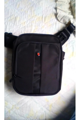 Imagen 5 de 5 de Bolso Bandolero Victorinox Accesorios 4.0 Vertical Travel