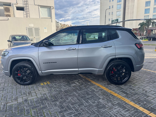 Jeep Compass Blackhawk 2.0 AT9 4x4 272cv 400nm