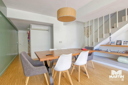 Imagen 9 de 30 de Departamento En Dúplex 4 Ambientes Con Balcón Y Parrilla - San Isidro