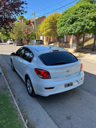 Chevrolet Cruze 1.8 Lt Mt 5 p