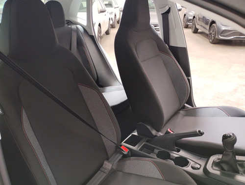 Volkswagen Polo 1.6 Msi Track