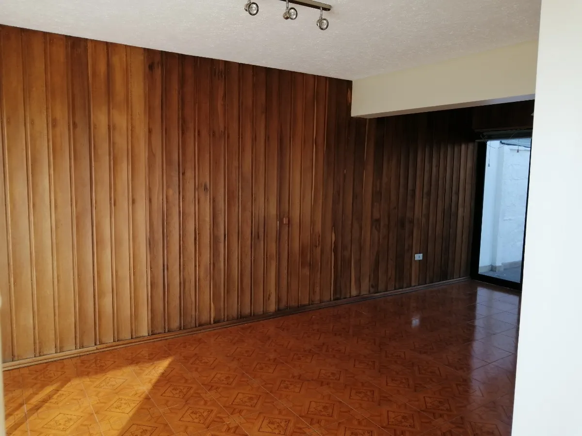 Imagen 5 de 28 de Casa En Altura, Con Hermosa Vista A La Bahía De Valparaíso.