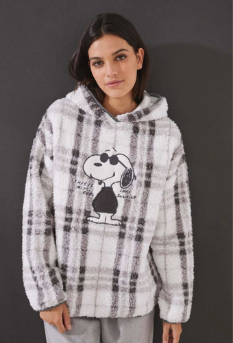 Pijama Fleece Snoopy Peanuts Cuadros