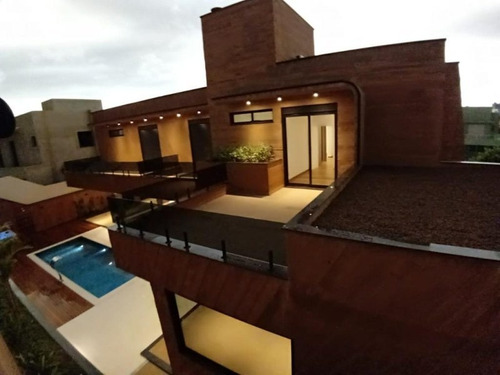 Sobrado Com 4 Dormitórios À Venda, Construído Em 2 Lotes, R$ 5.500.000 - Alphaville Nova Esplanada I - Votorantim/sp, Próximo Ao Shopping Iguatemi. - So0113 - 67640783