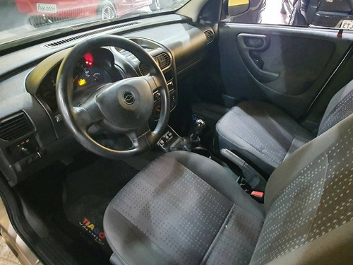 Chevrolet Corsa 1.4 Mpfi Maxx 8v Flex 4p Manual