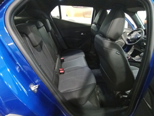 Peugeot 2008 1.0T Allure
