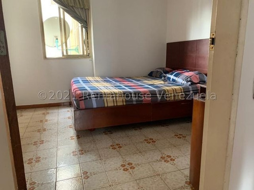 Imagen 2 de 15 de Apartamento En Venta La Urbina Cód: 22-8998 0414-308-17-31 Dexy-s