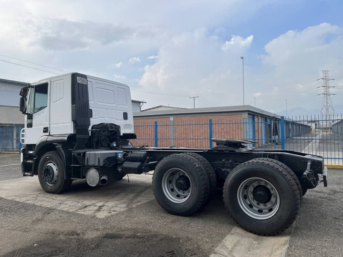 Imagen 4 de 15 de Iveco 740s42tz Stralis Chuto