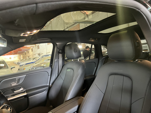 Mercedes-Benz GLA 200 progressive