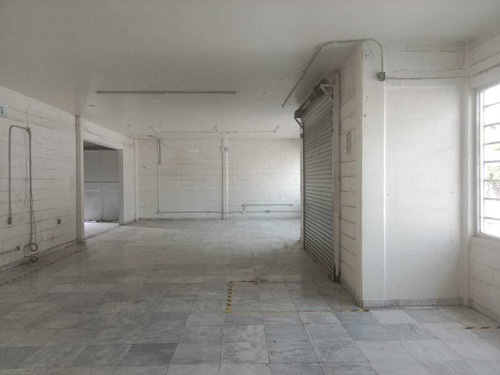 Rento Bodega Comercial En Atizapan Centro En Avenida Adolfo Lopez Mateos Rhb46