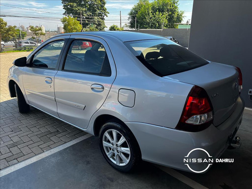 Toyota Etios 1.5 X PLUS SEDAN 16V FLEX 4P AUTOMÁTICO