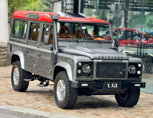 Land Rover Defender 110 S - 2010