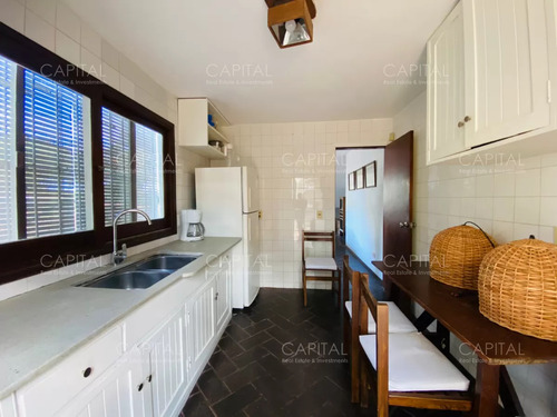 Venta Casa En El Chorro - 5 Dorm.
