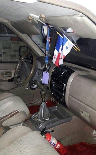 Imagen 5 de 7 de Vendo Pick Up Jmc Taxi Con Cupo. Negociable.